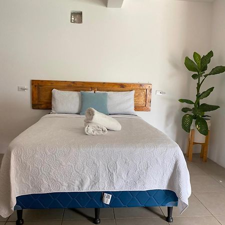 El Chirris Tzanjay Ξενοδοχείο San Juan La Laguna Εξωτερικό φωτογραφία